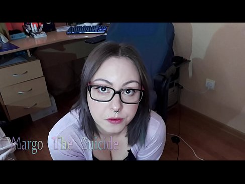 ❤️ Seksi djevojka s naočalama duboko siše dildo na kameri ️ Seks video u pornografiji hr.porngifer.ru ﹏
