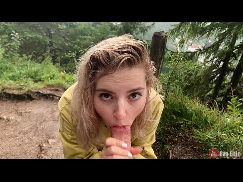 ❤️ Djevojka proguta spermu nakon javnog pušenja - Eva Elfi ️ Seks video u pornografiji hr.porngifer.ru ﹏